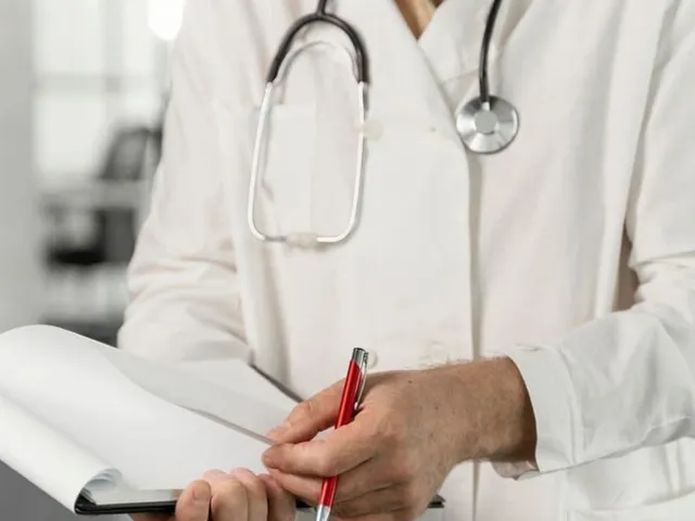 Этапы вакцинации от ВПЧ в гинекологической клинике