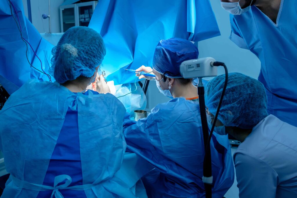 vaginal-surgery-min-1024x683